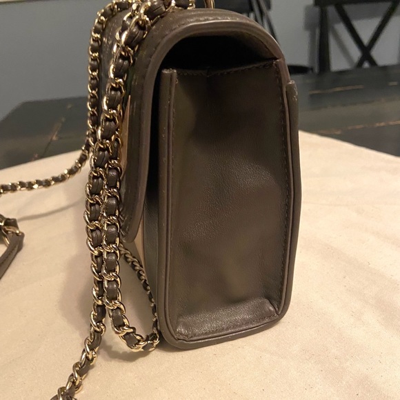 Tory Burch Fleming Small Convertible Shoulder Bag - Picture 7 of 11